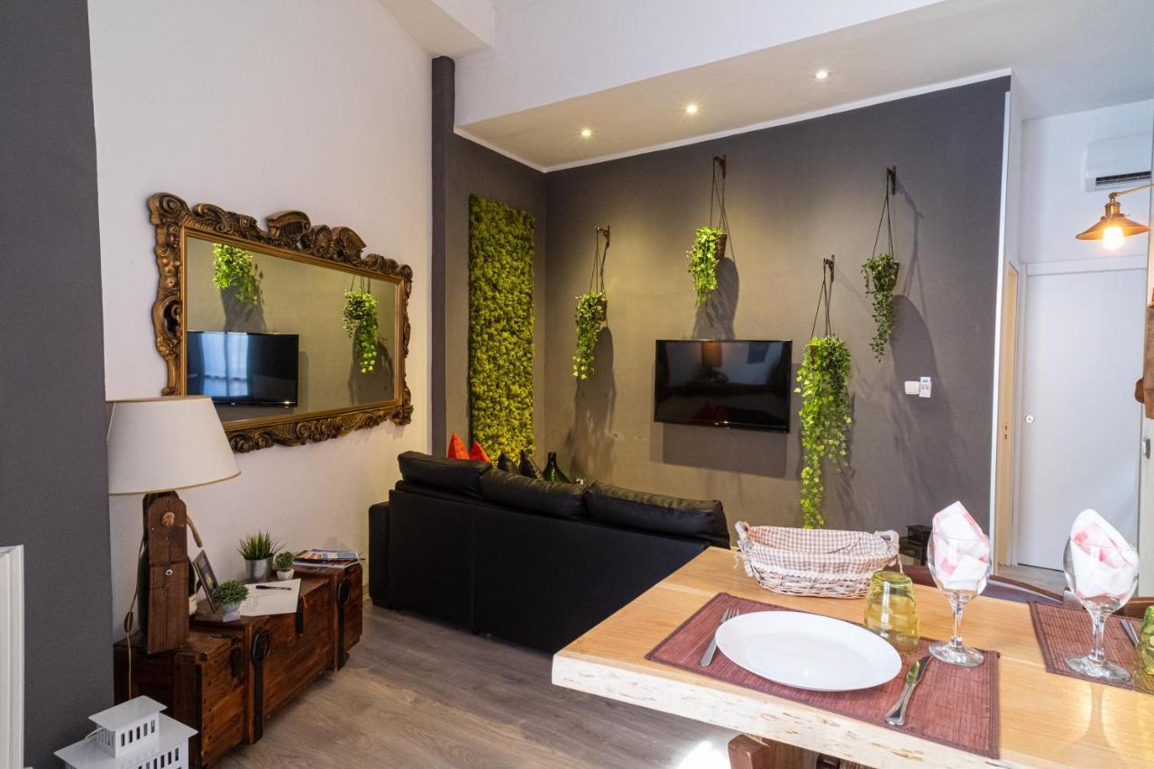 Il Giardino Di Sybar Apartment Lecce Luaran gambar
