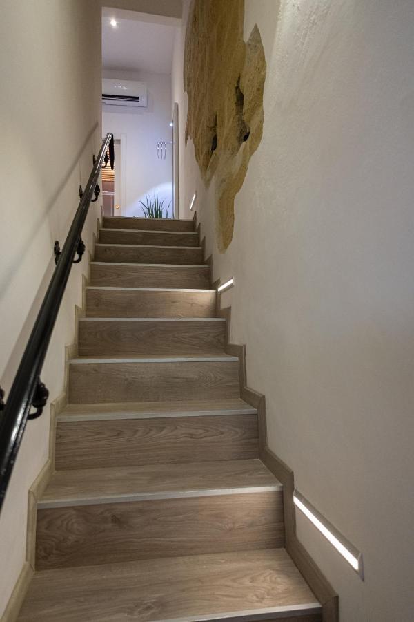 Il Giardino Di Sybar Apartment Lecce Luaran gambar