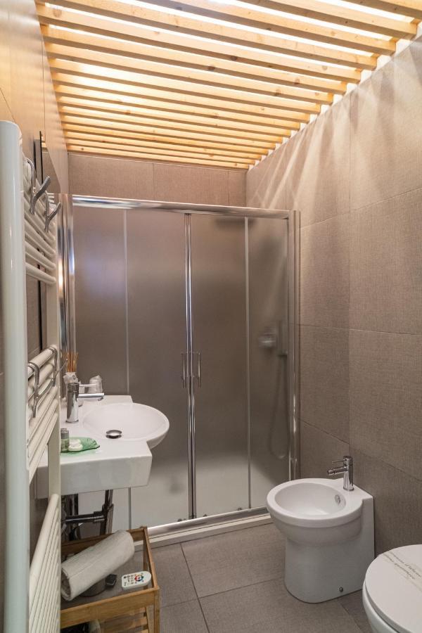 Il Giardino Di Sybar Apartment Lecce Luaran gambar