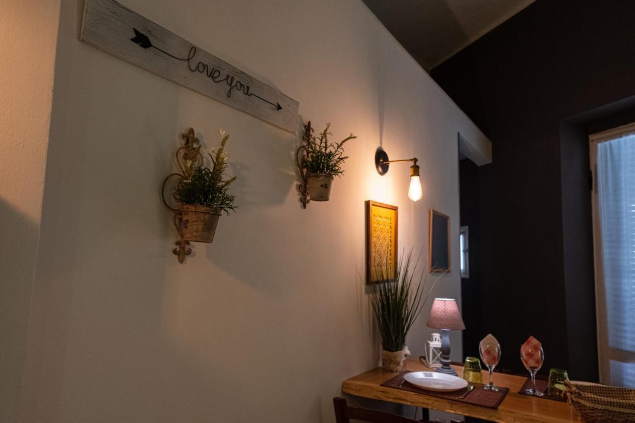 Il Giardino Di Sybar Apartment Lecce Luaran gambar