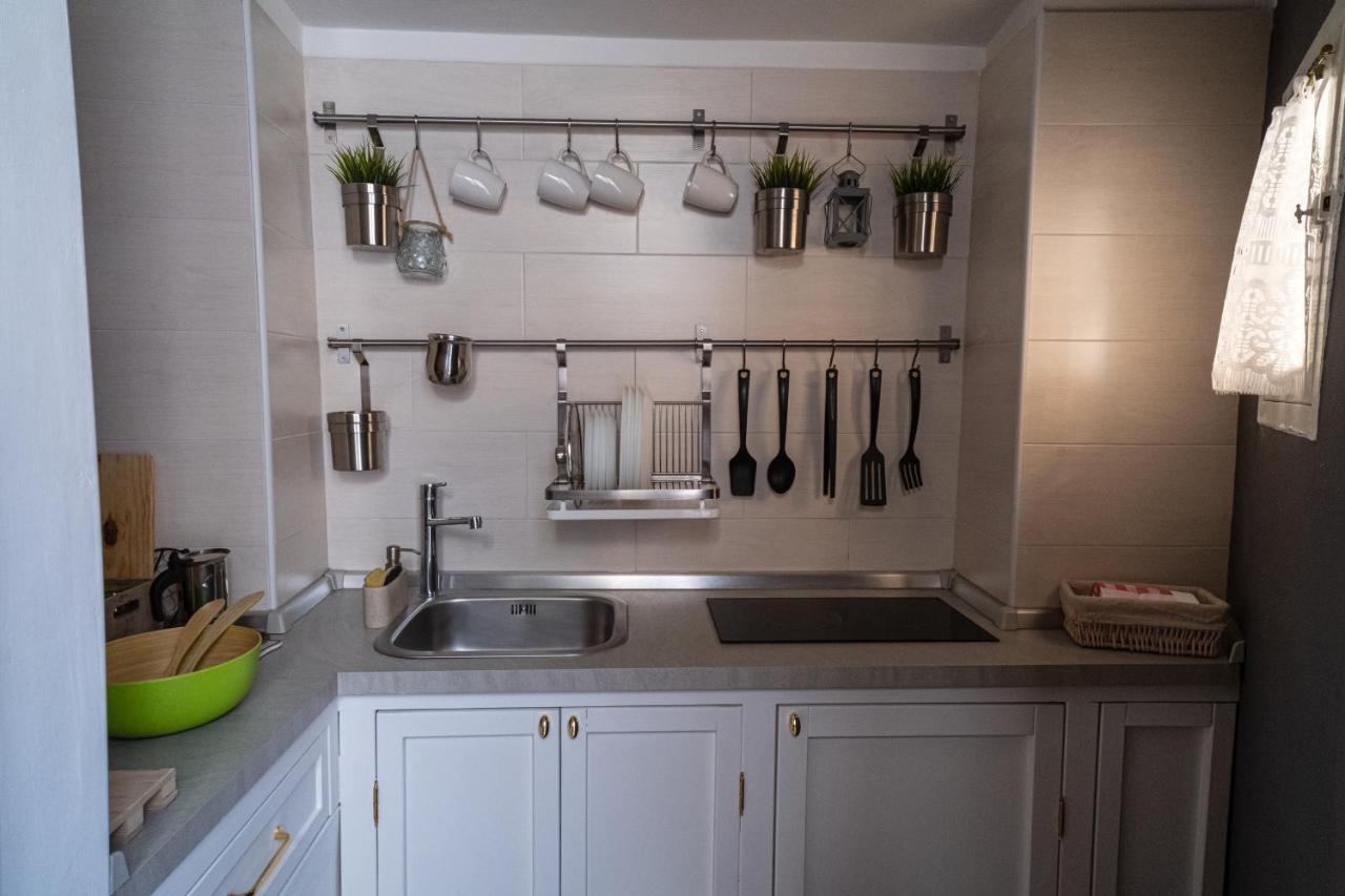 Il Giardino Di Sybar Apartment Lecce Luaran gambar