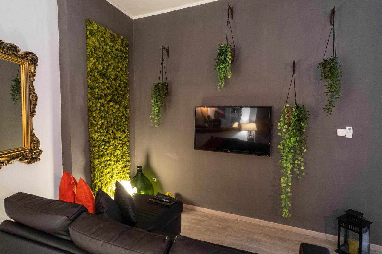 Il Giardino Di Sybar Apartment Lecce Luaran gambar