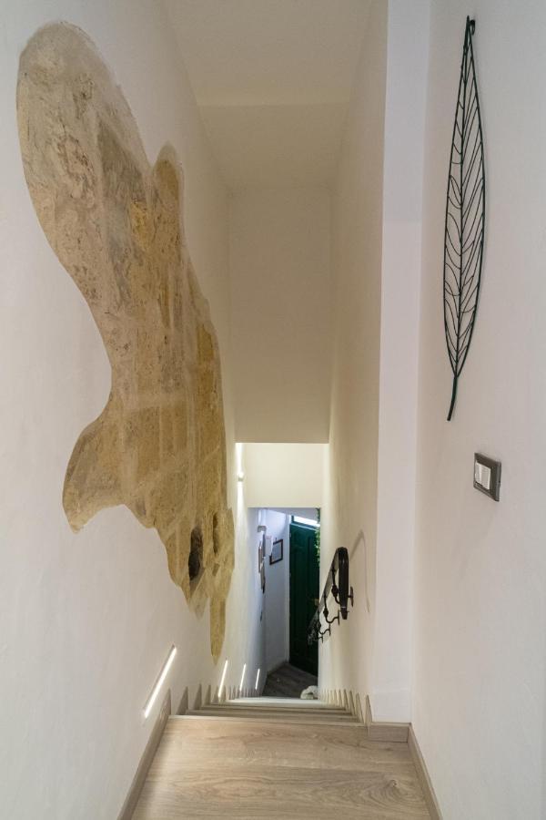 Il Giardino Di Sybar Apartment Lecce Luaran gambar