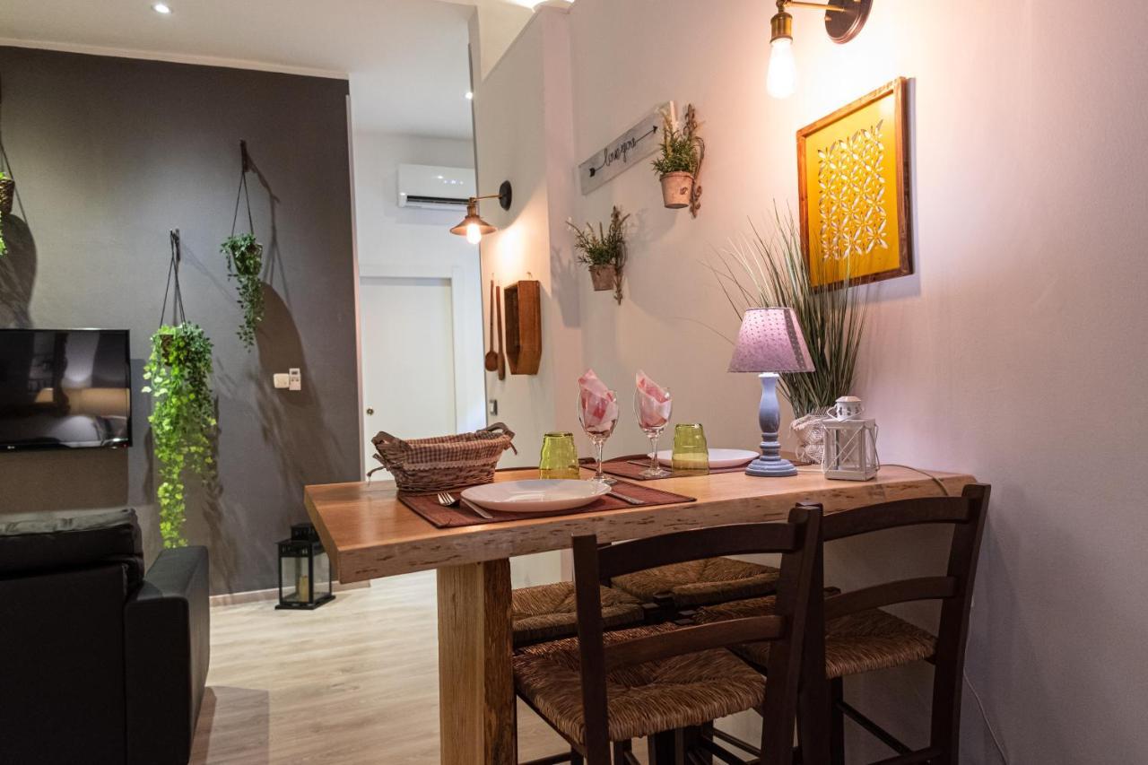 Il Giardino Di Sybar Apartment Lecce Luaran gambar
